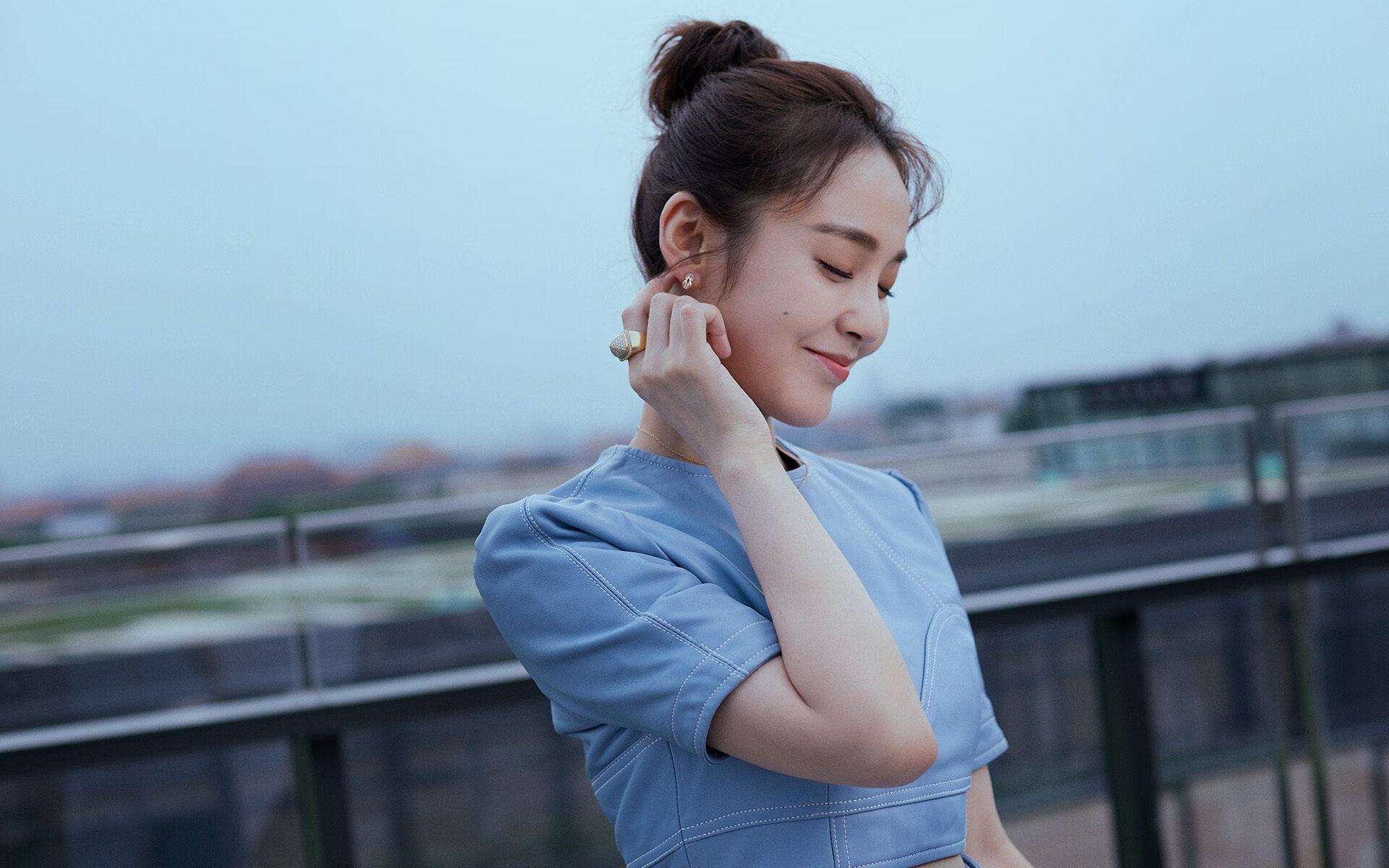 体育与对手展开激烈杯赛较量，竞技体育中的对手