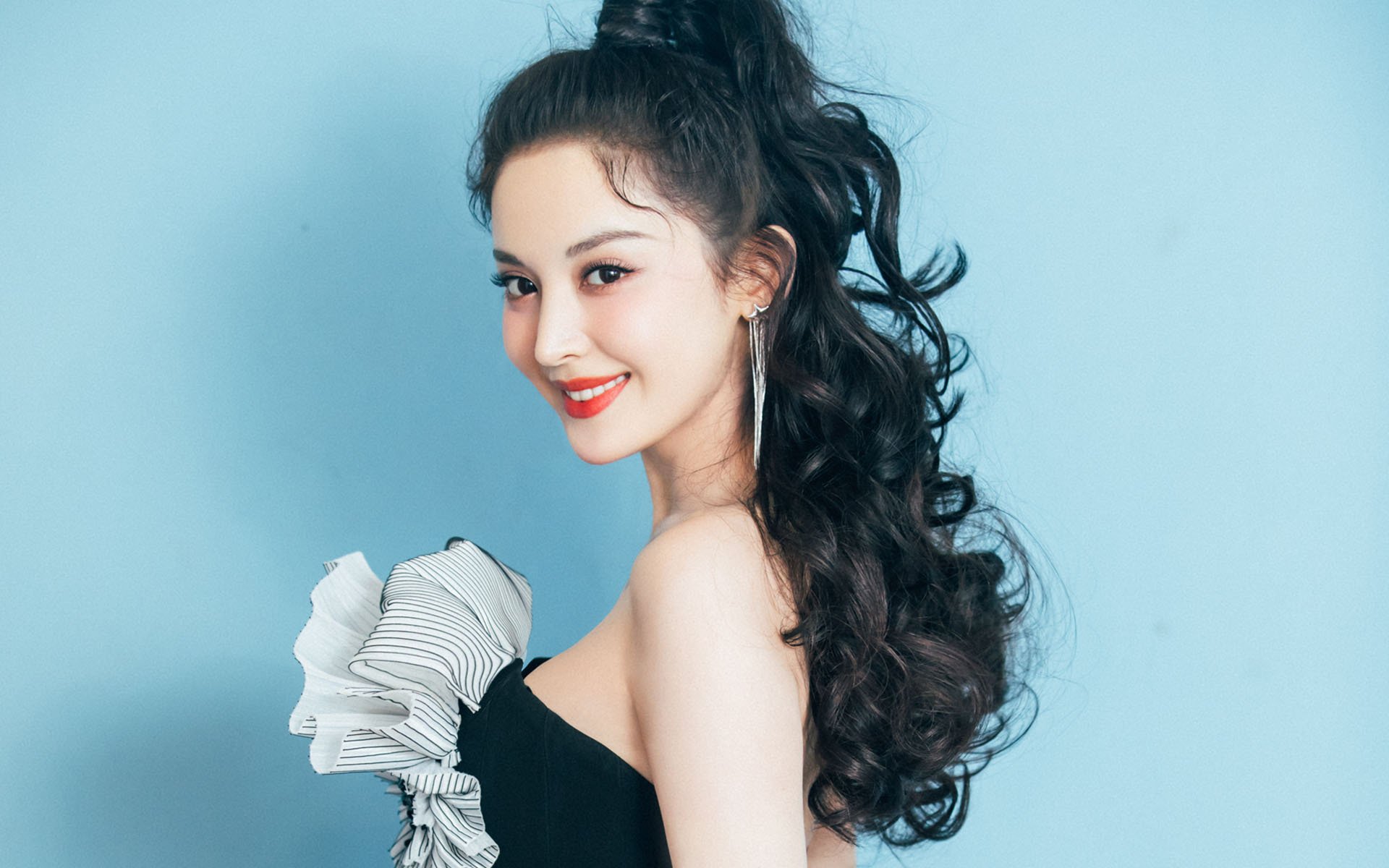 波兰队赛制解析：如何通过选手轮换保持团队的竞技状态，波兰队怎么样